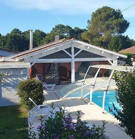 Plaisirs De Lege Villa Exterior photo